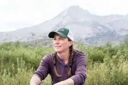 carrie leroy sitting on mt st helens