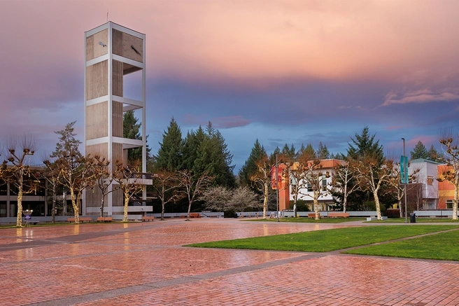 Red square. the clock tower and CAB at sunset in the rain