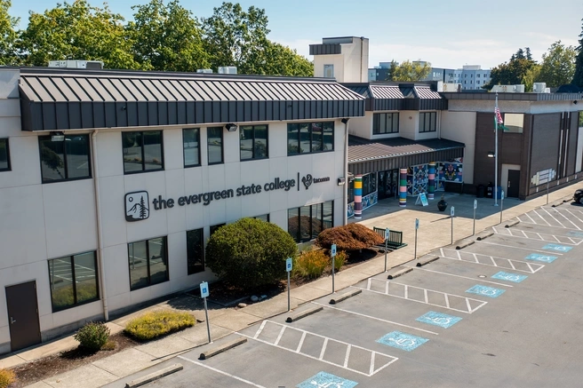 Tacoma campus front entrance