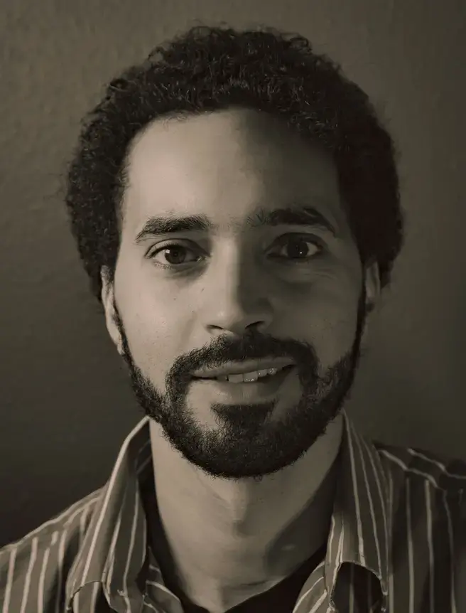 Addison_Headshot.jpg