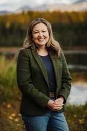 Portrait of Aleesha Towns-Bain