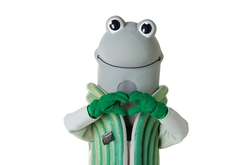 Speedy making a heart shape with their hands